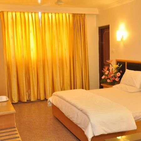 Hotelpearlinn 班加罗尔 外观 照片