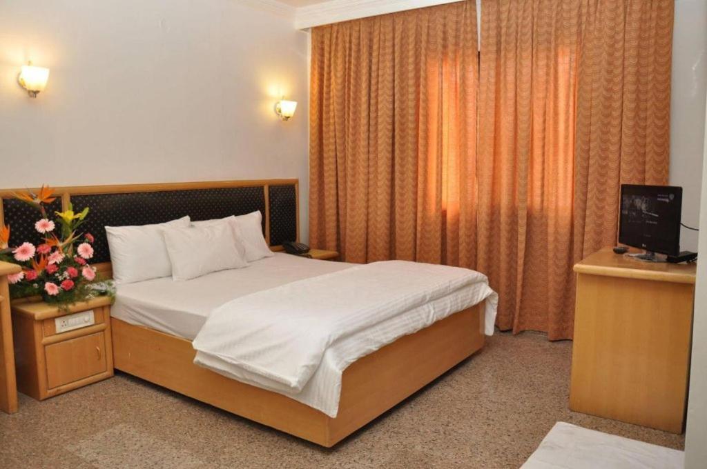 Hotelpearlinn 班加罗尔 外观 照片
